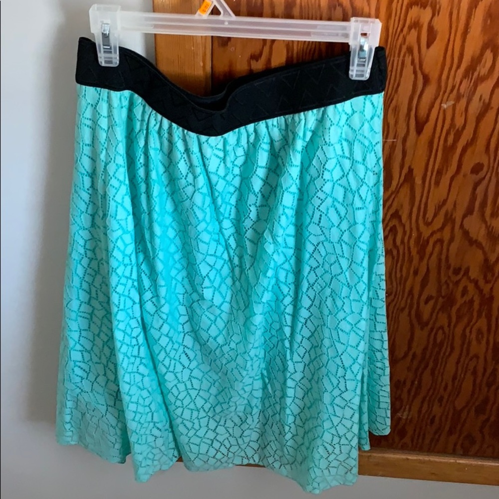 Geometric lace skirt